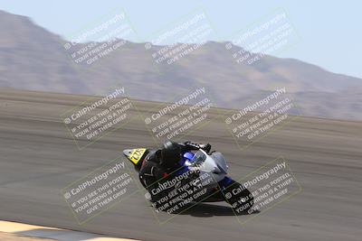 media/Apr-10-2022-SoCal Trackdays (Sun) [[f104b12566]]/Bowl (11am)/